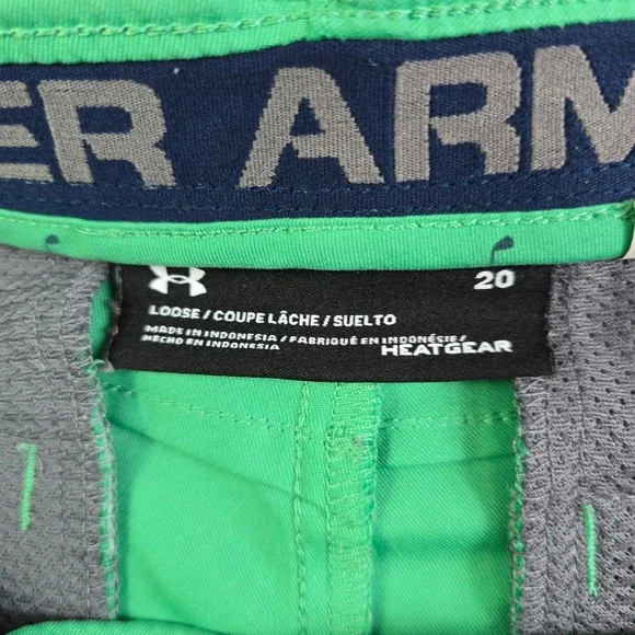 Under Armour Golf Shorts Boys Size 20 Green Embroidered Clubs HeatGear Loose - Picture 6 of 11